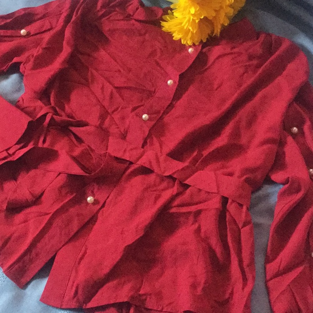 Burgundy Pearl Button Up Tie Waist Top - Picture 4 of 8